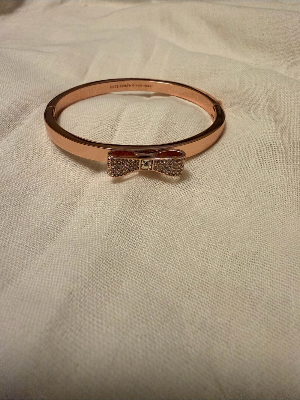 kate spade Rose Gold Crystal Bow Hinged Bangle - Picture 1 of 4